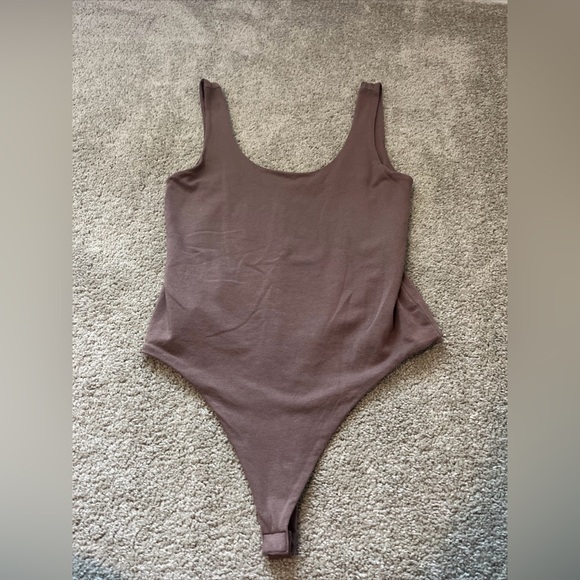 Banana Republic Tops - Banana Republic True Hues Brown Tank Top Bodysuit Sleeveless Size Medium